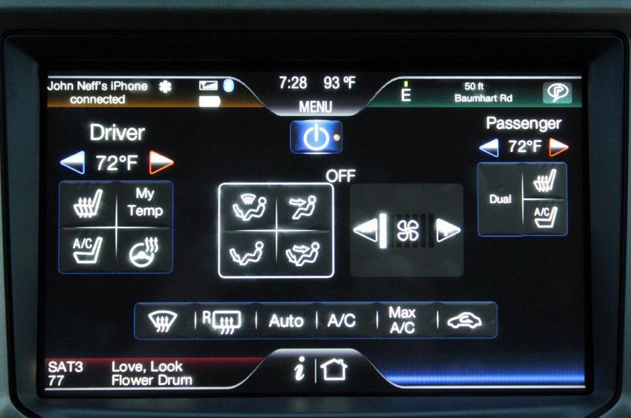  Lincoln MKX 2011 года  (фото 18 из 105)